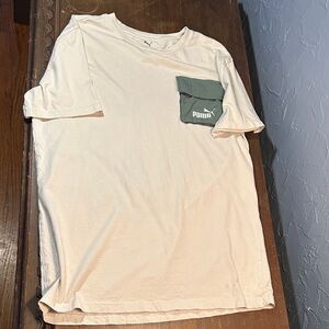 Puma Men's Off-White Tee with Olive Pocket